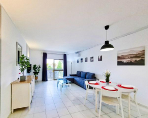 FLH Albufeira Holiday Flat with Balcony